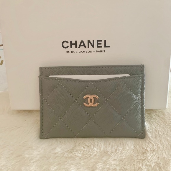 CHANEL Handbags - ✨ chanel grey flat card holder ✨